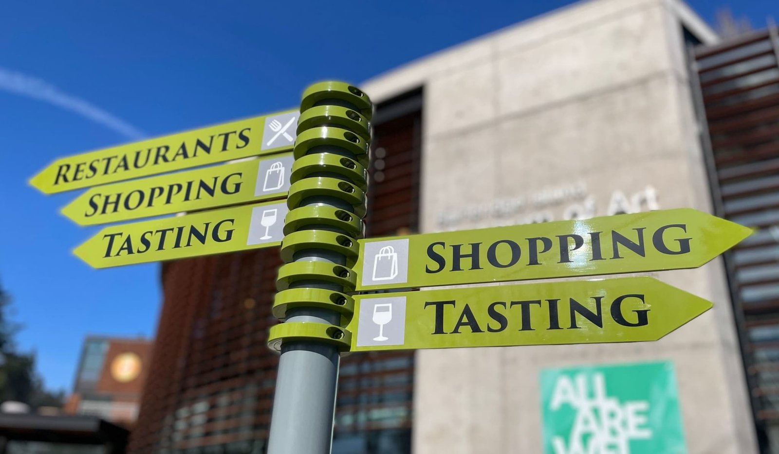Signage in Wayfinding
